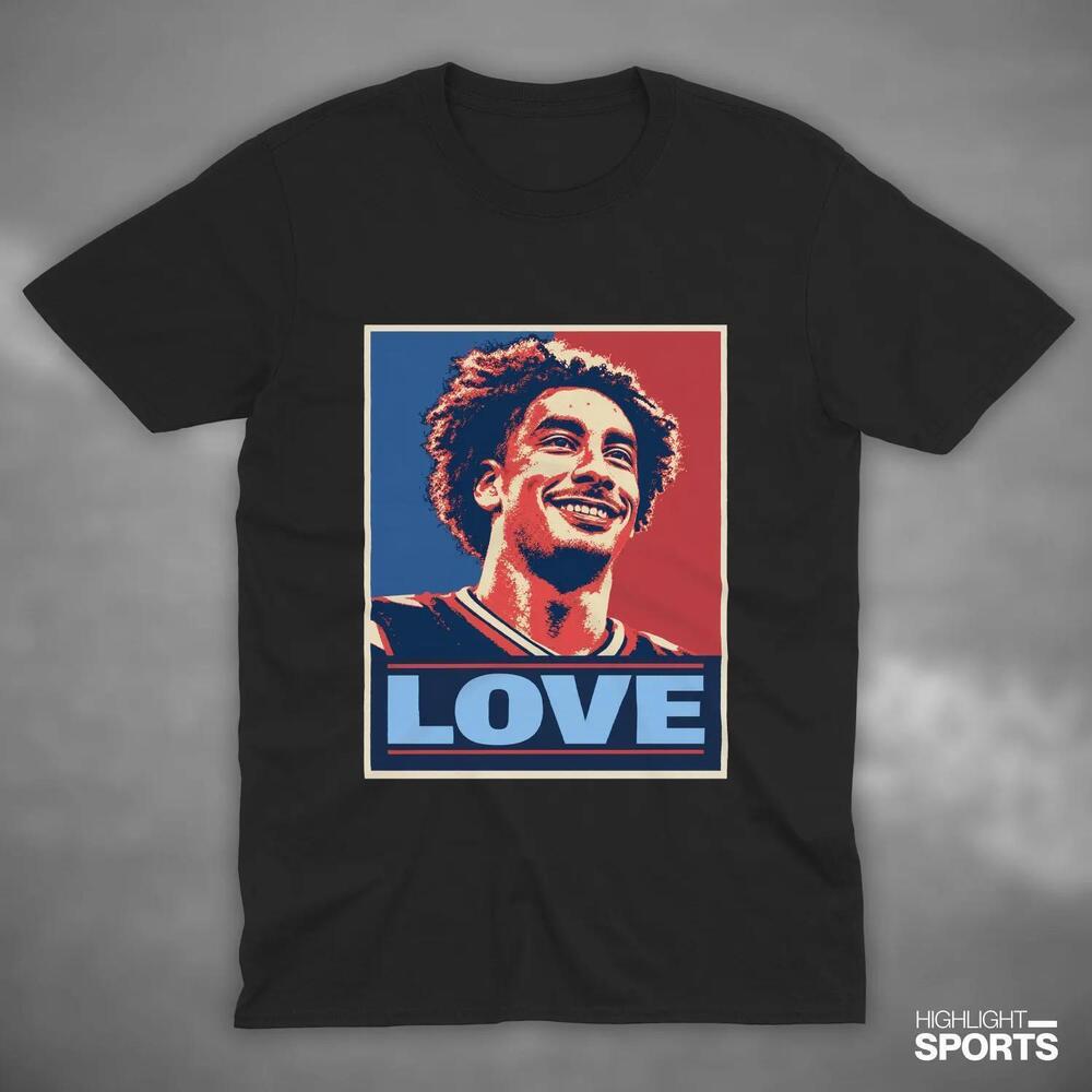 Jordan Love Green Bay Packers Football Graphic Game Day Fan Gift Tee